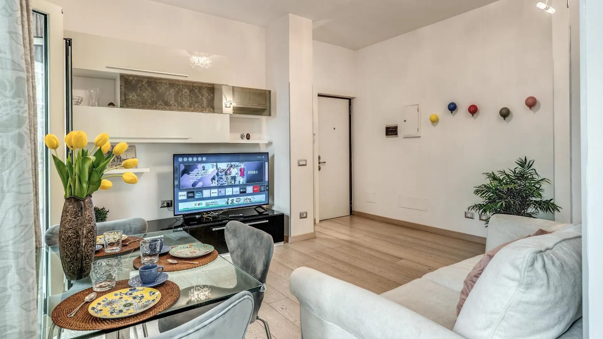 Santa Croce Apartment With Private Terrace Rome