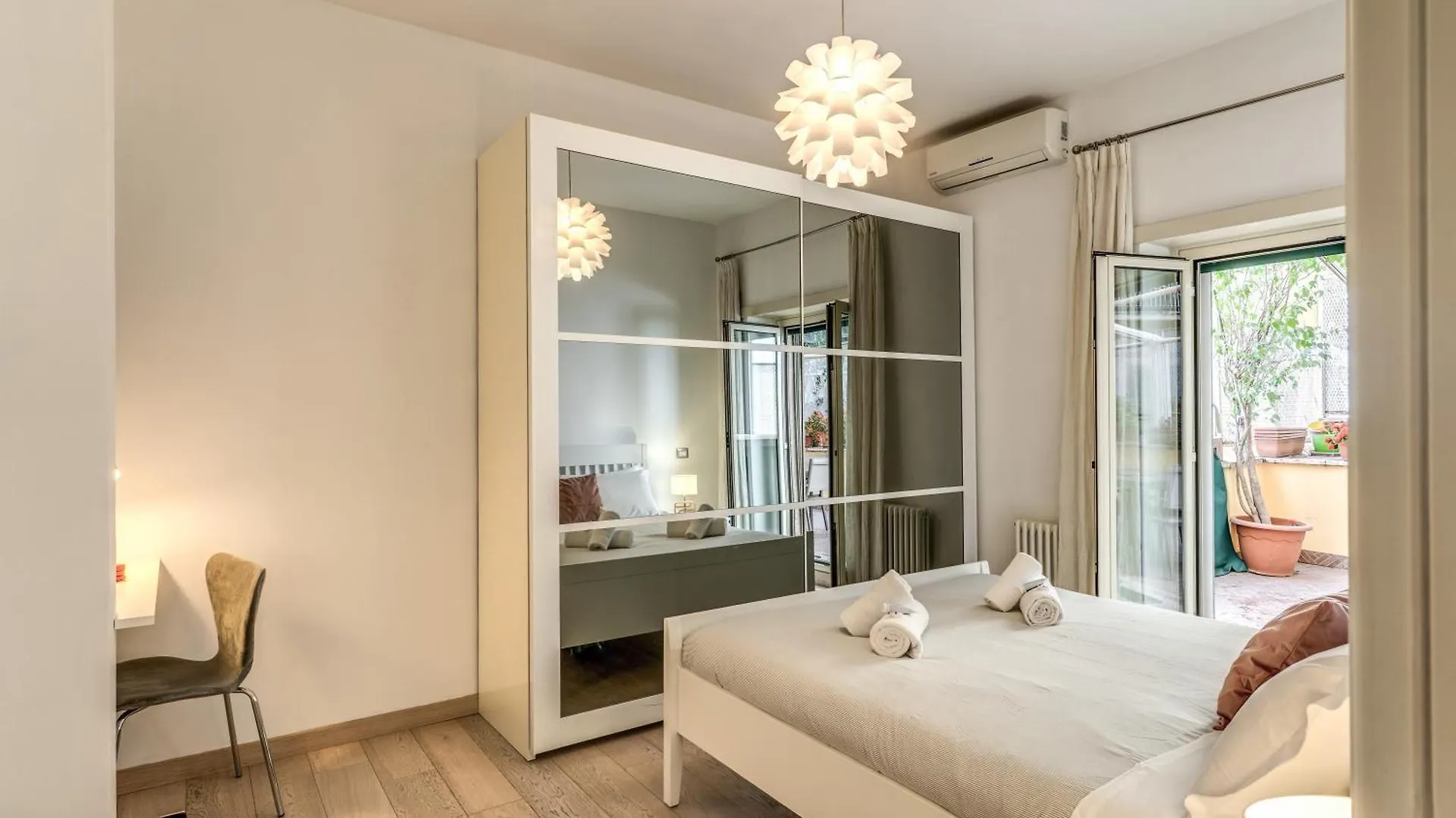 Santa Croce Apartment With Private Terrace Rome 0*,  Italy